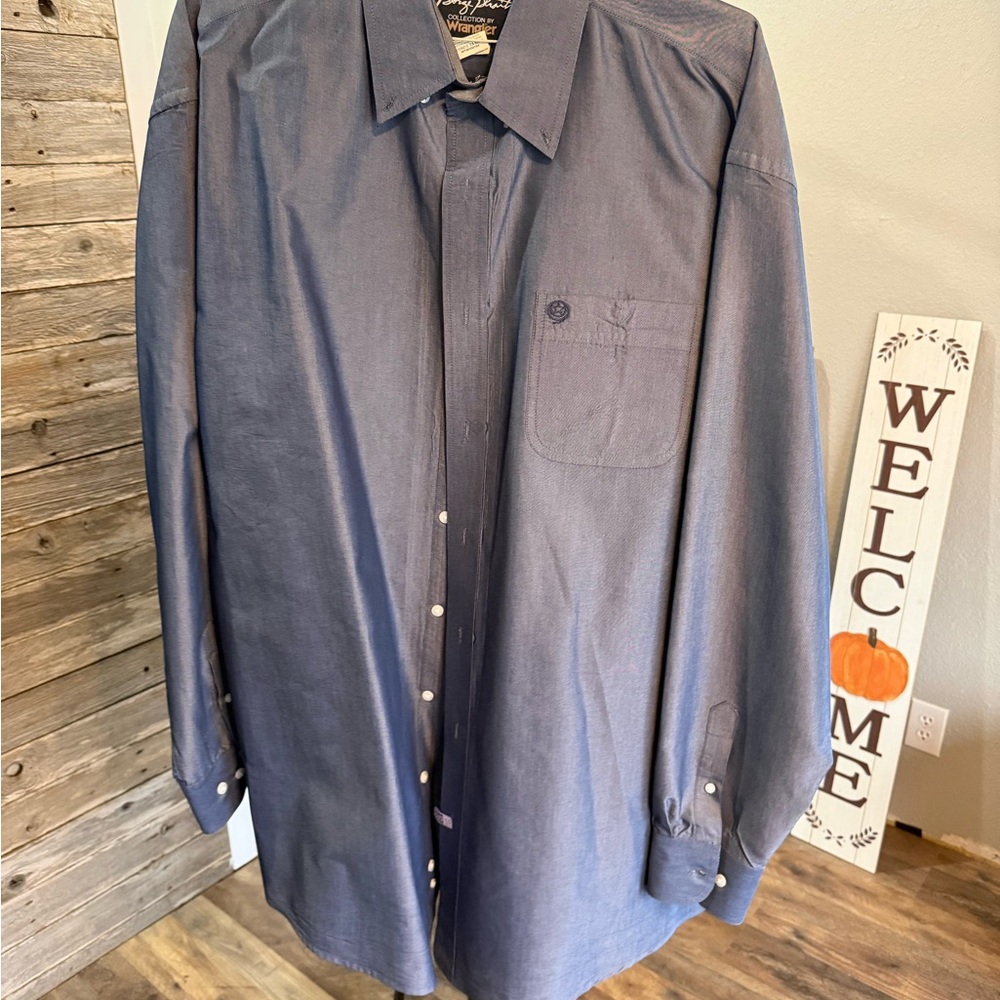 Wrangler Men's Casual Blue Button-Down Shirt